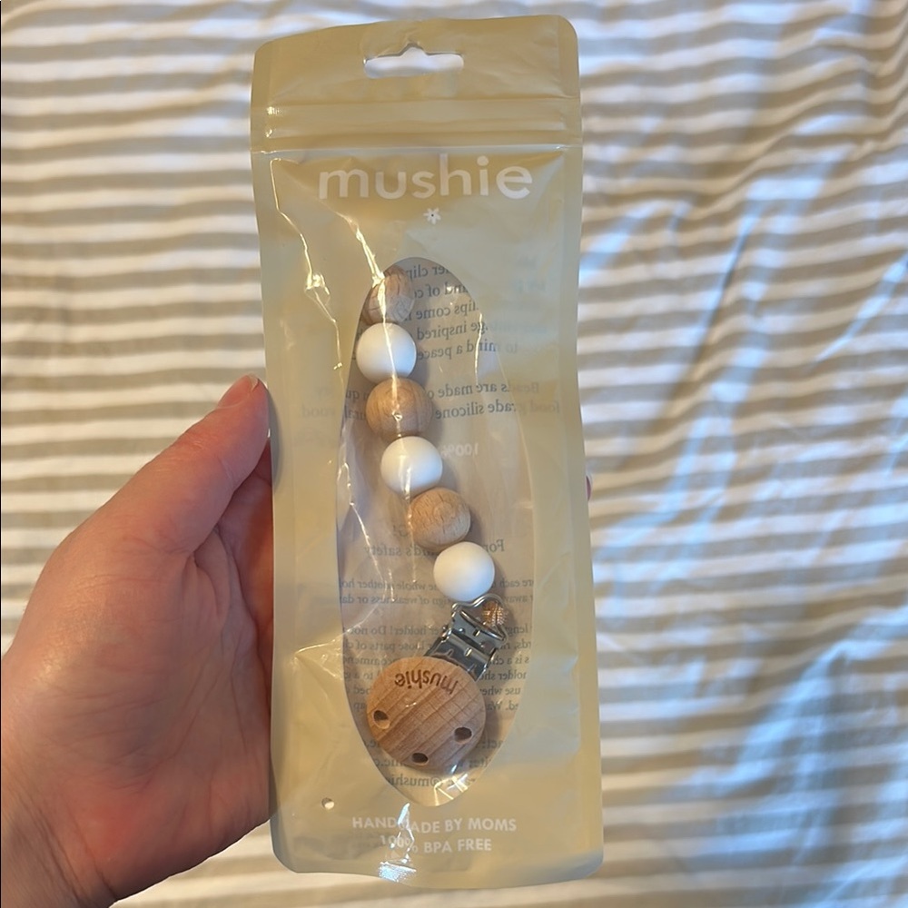 Mushie Wooden Pacifier Clip